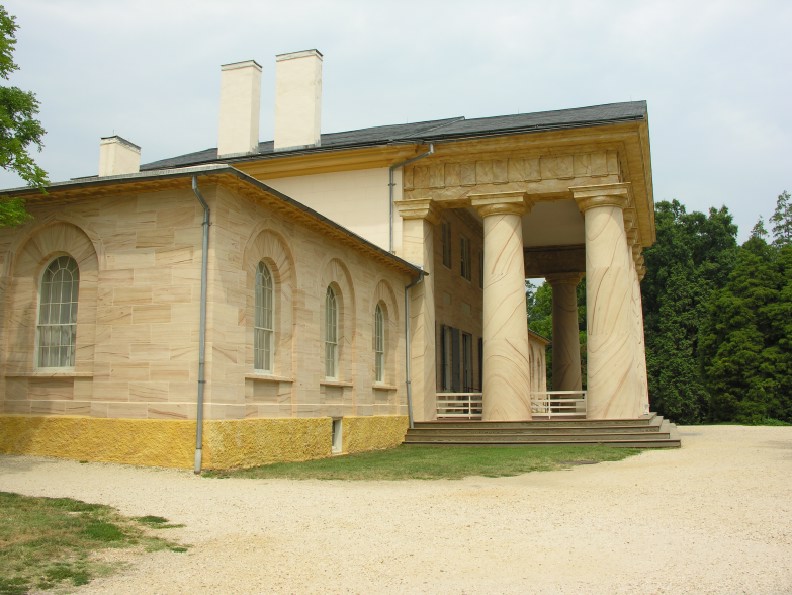 1113custis_lee.jpg
