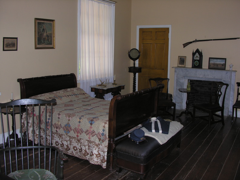 Click on image to return to index 1121_3_lee_mansion_.jpg