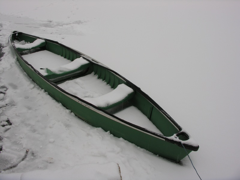 canoe01.jpg