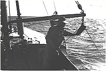 dijre_boat1971hauling.jpg
